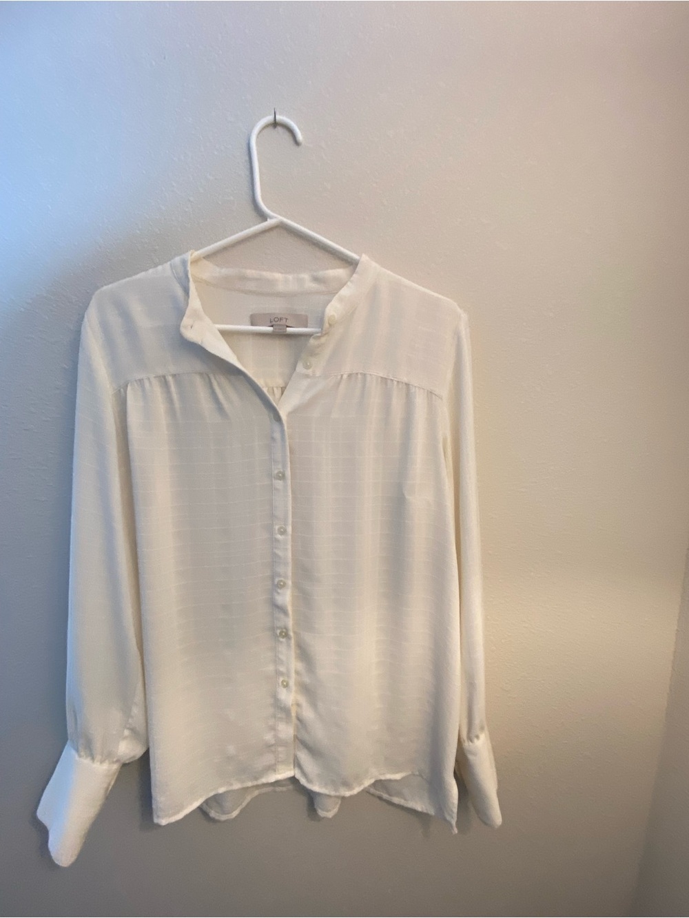 LOFT Cream Button-Front Lightweight Blouse